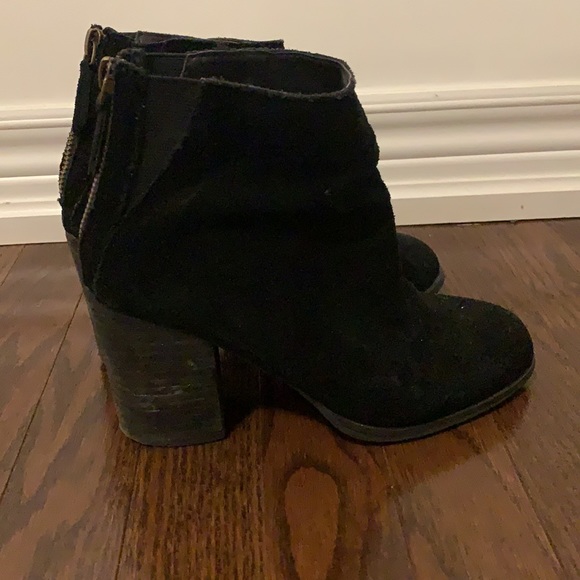 Urban outfitters heeled booties - Picture 2 of 4